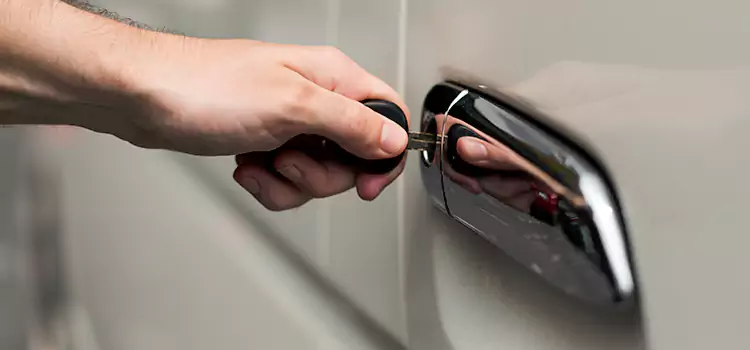 Why Choose Our Auto Locksmith Team in Dayton, OH?